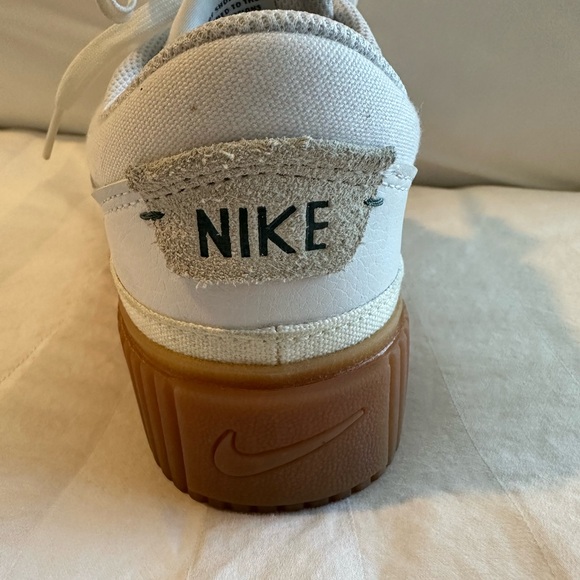 Nike White and Gum Sole Sneakers - Picture 4 of 6